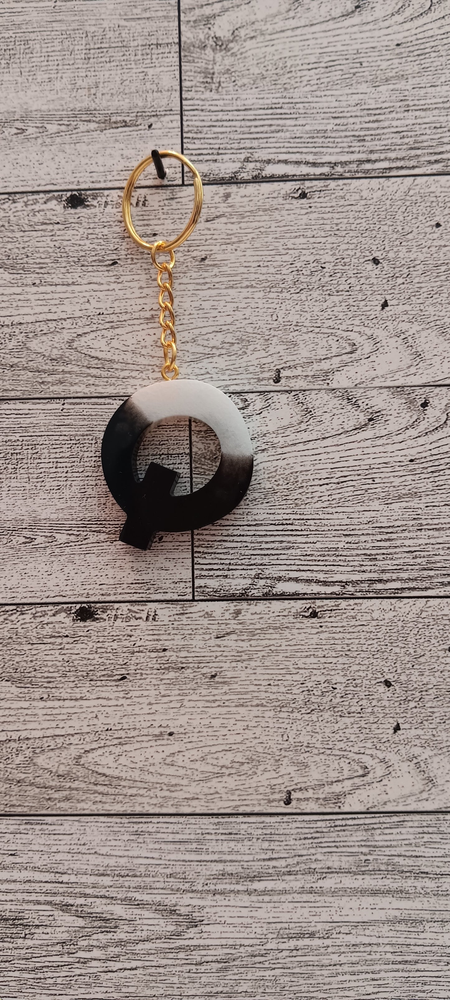 Black and White Q Keychain